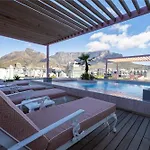 The Rose 104: Modern Studio In Heart Of The City