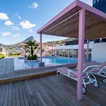 The Rose 104: Modern Studio In Heart Of The City